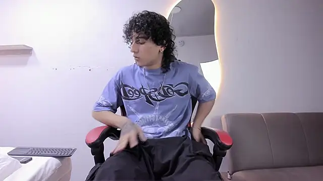 Snapshot of JackesTaylor chatting on 02/05/26, 06:20 JackesTaylor online show from 02/05/26, 06:20