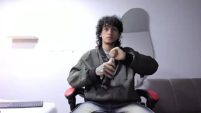 JackesTaylor online show from 12/15/25, 08:53