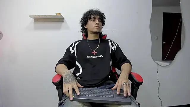 JackesTaylor online show from 11/05/25, 05:10