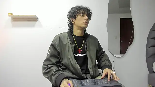 JackesTaylor online show from 10/23/25, 04:55