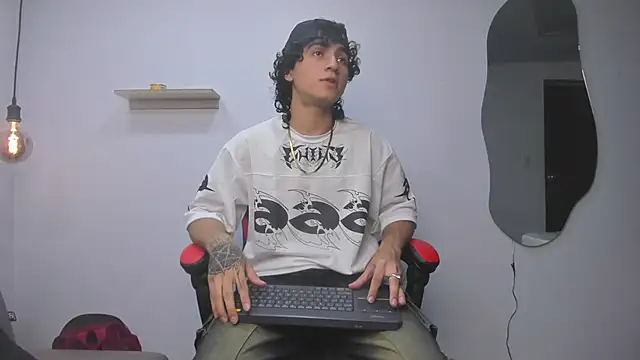 JackesTaylor online show from 10/06/25, 06:25