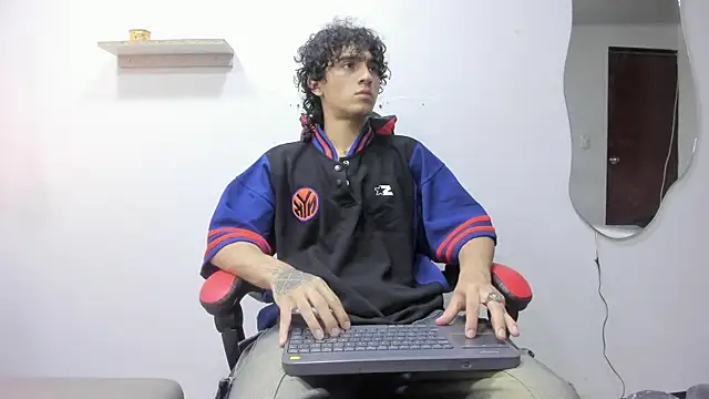 JackesTaylor online show from 10/25/25, 05:39