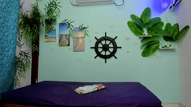 eladyrous98 online show from 02/25/26, 01:44