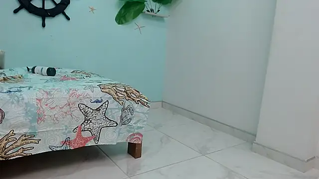 Snapshot of eladyrous98 chatting on 10/12/25, 04:47 eladyrous98 online show from 10/12/25, 04:47