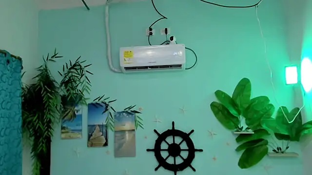 Snapshot of eladyrous98 chatting on 11/28/25, 07:08 eladyrous98 online show from 11/28/25, 07:08