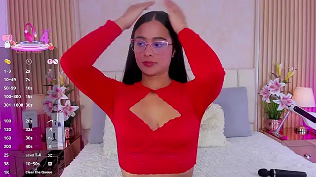 ZOEBARLOWE online show from 10/10/25, 07:04