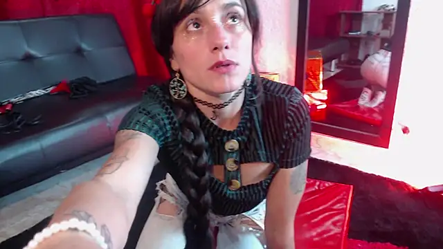 Samy Hoops online show from 12/18/25, 07:29