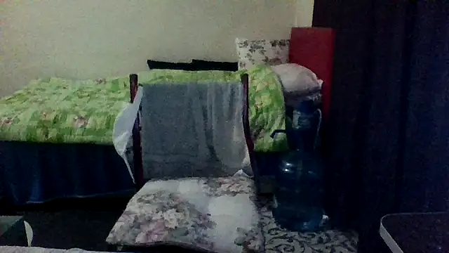 st206boy online show from 12/16/25, 12:37