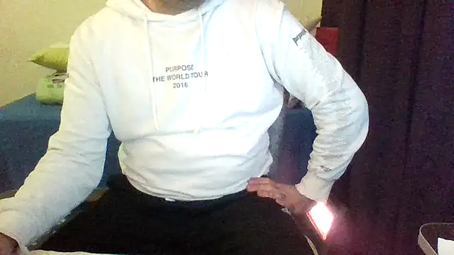 st206boy online show from 04/21/26, 10:27