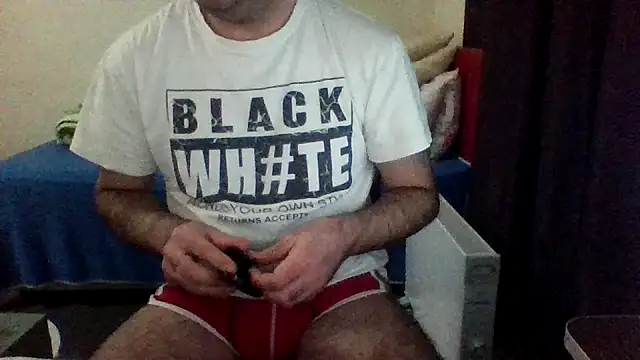 st206boy online show from 12/17/25, 10:59