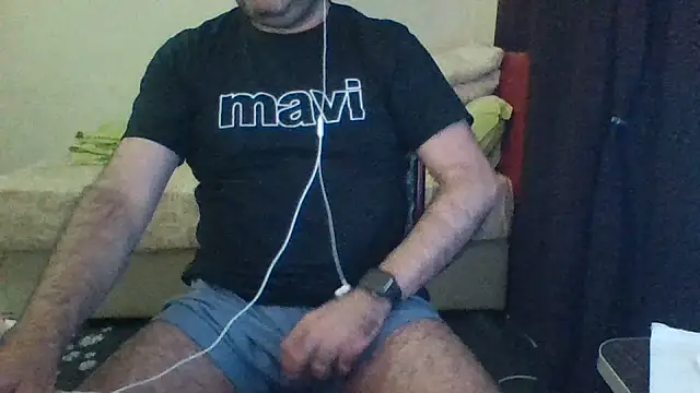 Snapshot of st206boy chatting on 07/11/26, 01:17 st206boy online show from 07/11/26, 01:17