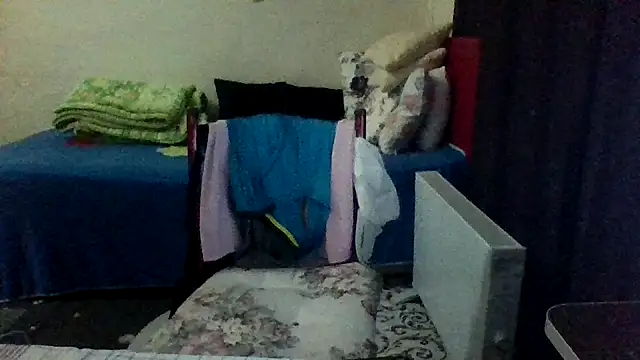 Snapshot of st206boy chatting on 01/06/26, 01:42 st206boy online show from 01/06/26, 01:42