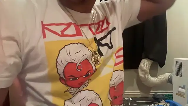 kSwisssxxx online show from 10/28/25, 06:34
