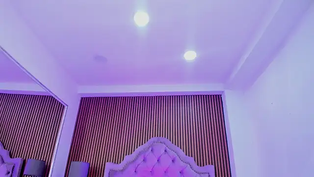 SelenaStonne online show from 11/08/25, 08:12