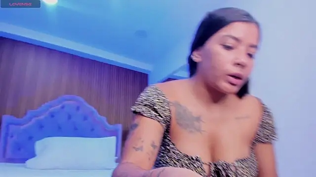 SelenaStonne online show from 11/02/25, 07:52