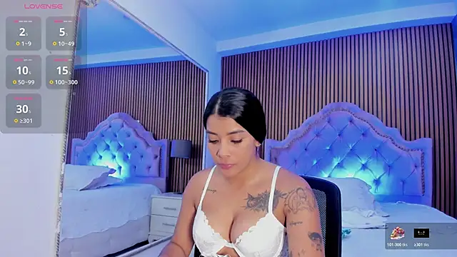 SelenaStonne online show from 10/17/25, 08:21