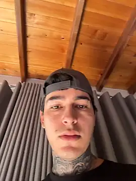 samm4044 online show from 03/13/26, 06:57