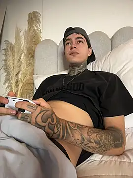 samm4044 online show from 02/20/26, 04:31