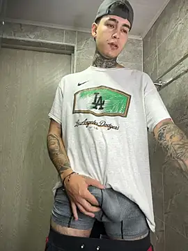 samm4044 online show from 01/08/26, 11:33