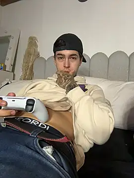 samm4044 online show from 03/04/26, 01:02