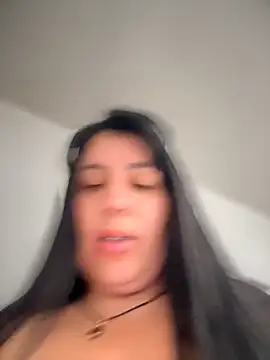 victoria amatista  online show from 06/04/26, 06:01