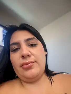 victoria amatista  online show from 04/01/26, 09:12