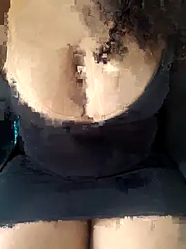 jadeamourim   online show from 11/23/25, 04:50