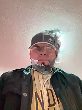 crazybarber69 online show from 02/01/26, 07:01