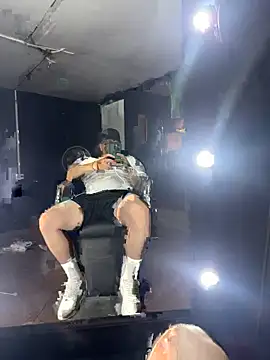 crazybarber69 online show from 09/18/25, 06:27