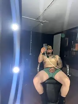 crazybarber69 online show from 09/20/25, 07:13