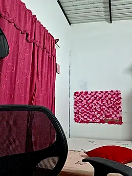 channell0 online show from 10/07/25, 05:52