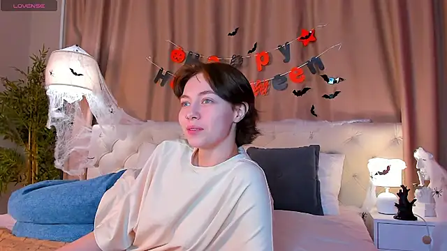 Skelerata online show from 10/28/25, 01:06