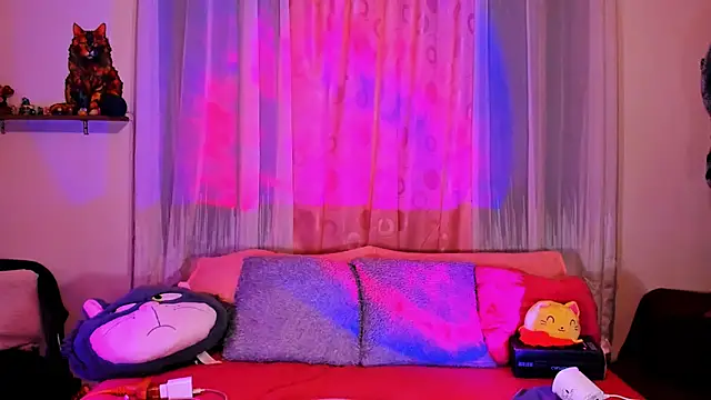 Rosie Good girl online show from 09/17/25, 03:52