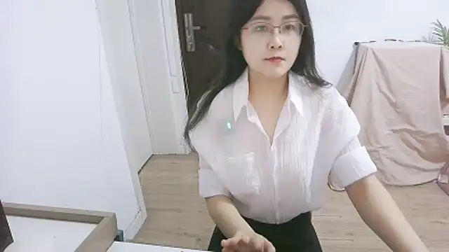 Snapshot of 98bunny chatting on 03/02/26, 02:45 98bunny online show from 03/02/26, 02:45