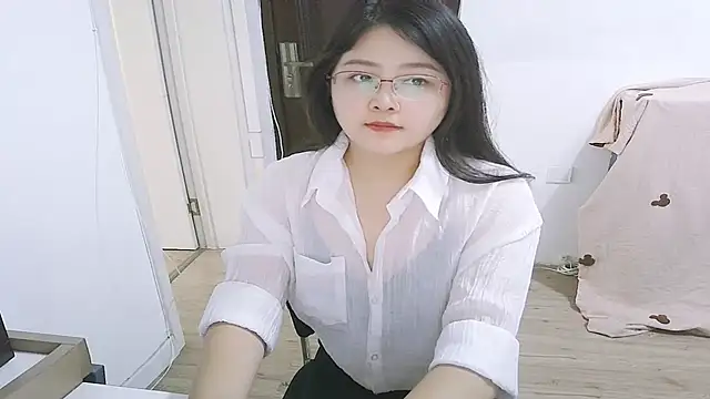 98bunny online show from 10/10/25, 01:50