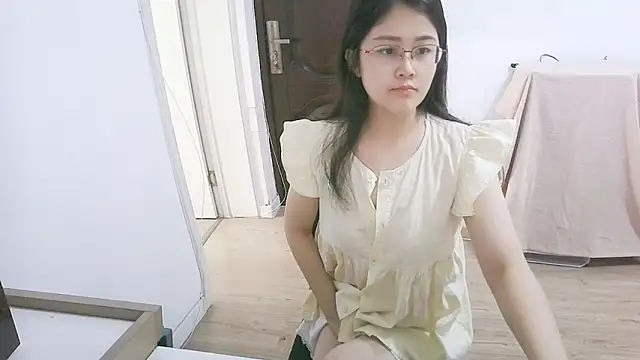 Snapshot of 98bunny chatting on 07/02/26, 02:34 98bunny online show from 07/02/26, 02:34
