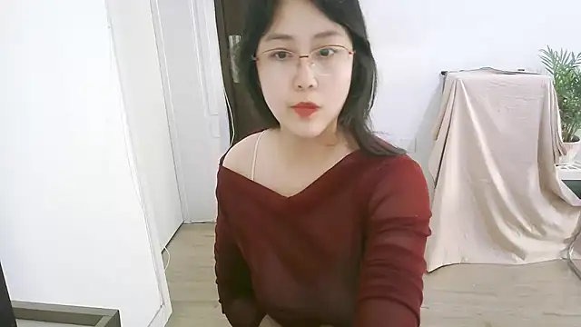 Snapshot of 98bunny chatting on 12/23/25, 02:44 98bunny online show from 12/23/25, 02:44