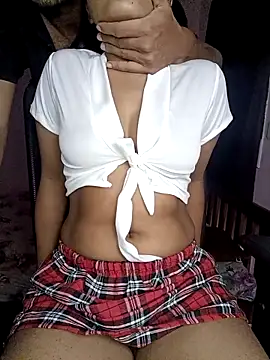 Snapshot of Brown_Dik chatting on 09/15/25, 04:29 Brown Dik online show from 09/15/25, 04:29