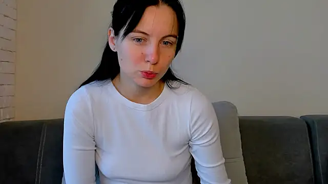 Elle Pearl  online show from 10/22/25, 06:13