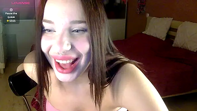 Cassie Pinkkk online show from 11/13/25, 05:17