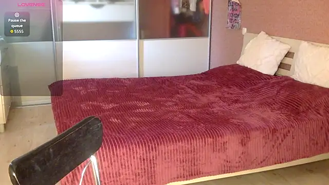 Cassie Pinkkk online show from 11/03/25, 01:04