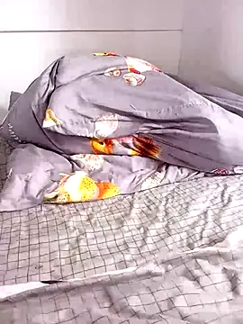 Alicia1010xh online show from 11/05/25, 10:07