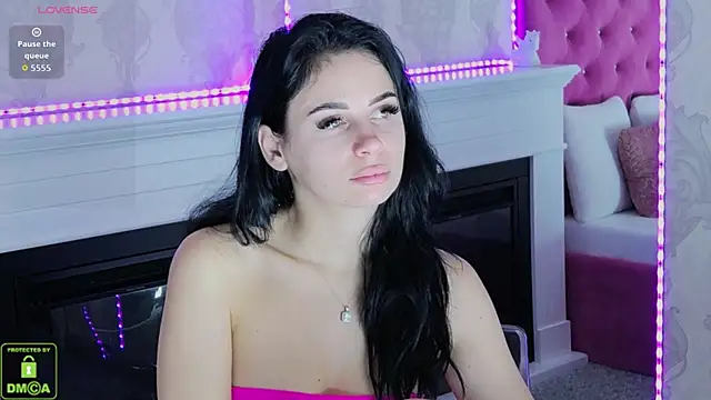 MaddySpears online show from 11/25/25, 01:55