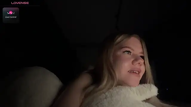 SandraGaze online show from 04/08/26, 02:29