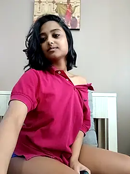 littlemissdevil69 online show from 02/05/26, 06:53