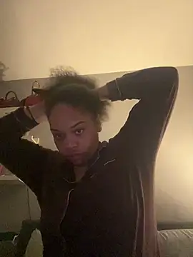 Regina69slut online show from 05/03/26, 01:33
