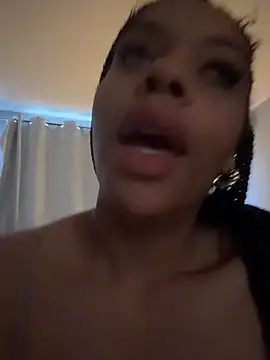 Regina69slut online show from 06/06/26, 07:24