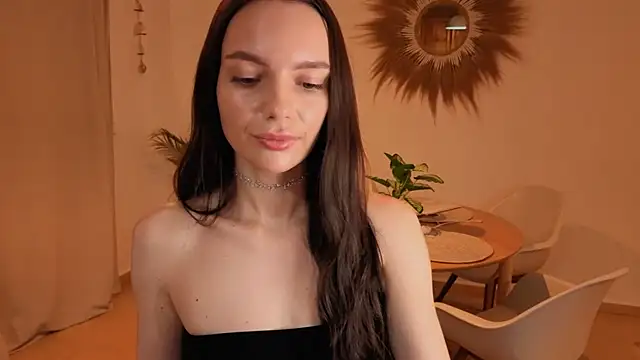 litlle angelll online show from 07/11/26, 10:21