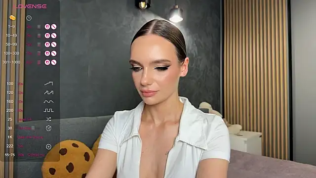 litlle angelll online show from 05/16/26, 09:25