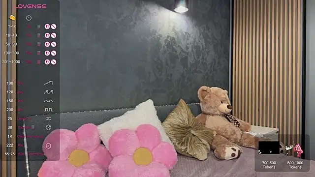 litlle angelll online show from 06/21/26, 03:51